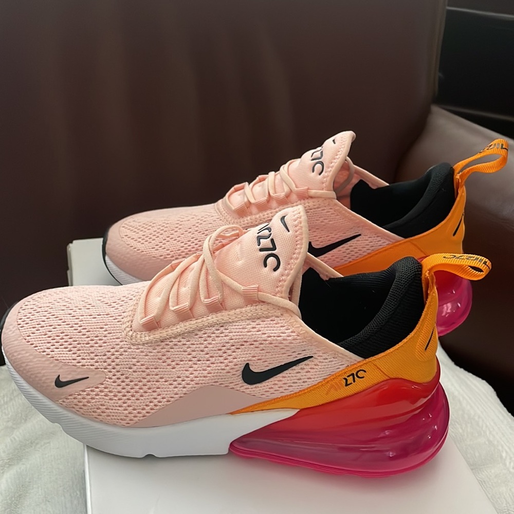 Air Max 270
